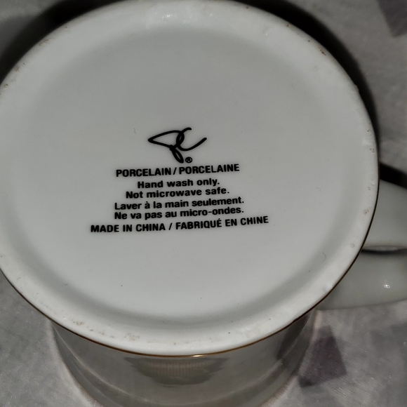 Apothecary letter mug - I - Picture 3 of 3